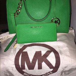 Michael Kors handbag and wallet